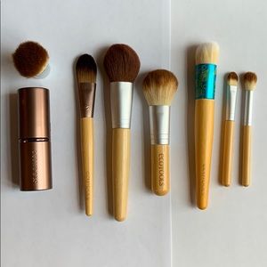 Ecotools makeup brushes!